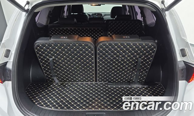 Hyundai Santafe 2019 — photo 25