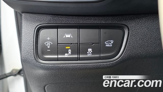 Hyundai Santafe 2019 — photo 29