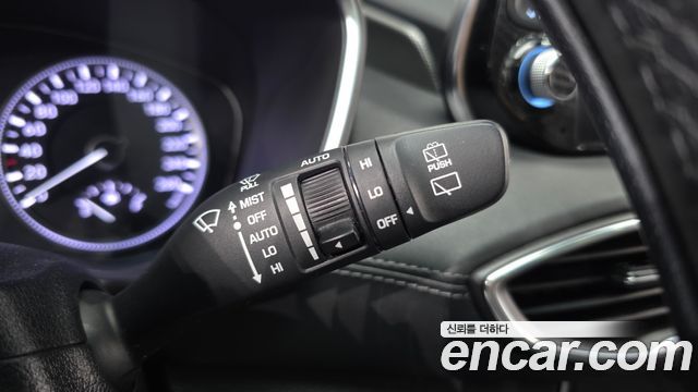 Hyundai Santafe 2019 — photo 30