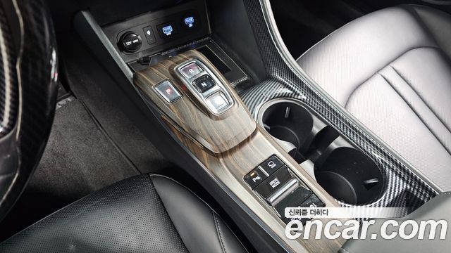Hyundai Sonata 2022 — photo 12