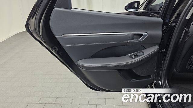 Hyundai Sonata 2022 — photo 15