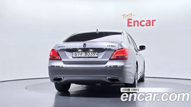Hyundai Equus 2012 — photo 4