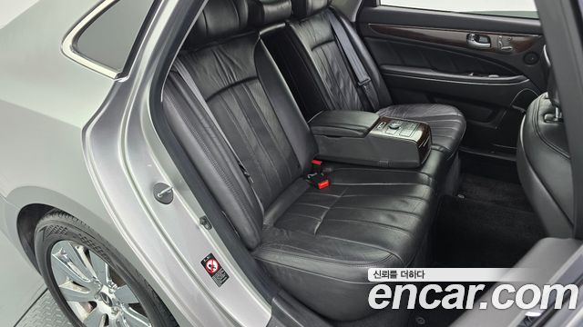 Hyundai Equus 2012 — photo 11