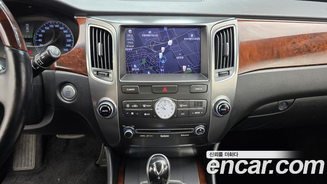 Hyundai Equus 2012 — photo 14