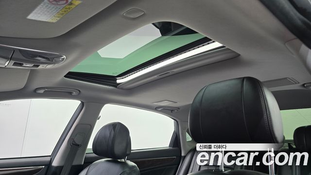 Hyundai Equus 2012 — photo 18