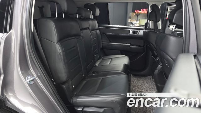 Hyundai Santafe 2024 — photo 18