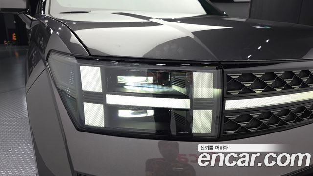 Hyundai Santafe 2024 — photo 8