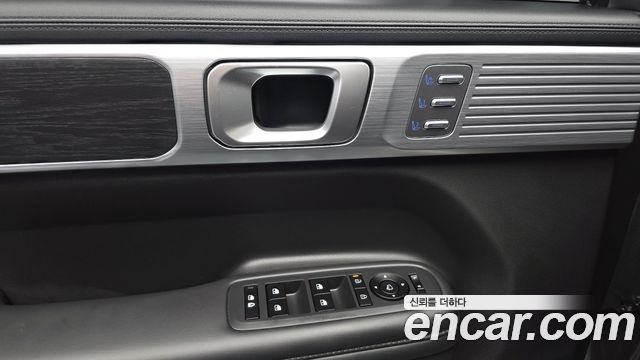 Hyundai Santafe 2024 — photo 29