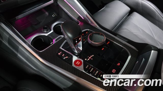 BMW XM 2023 — photo 12