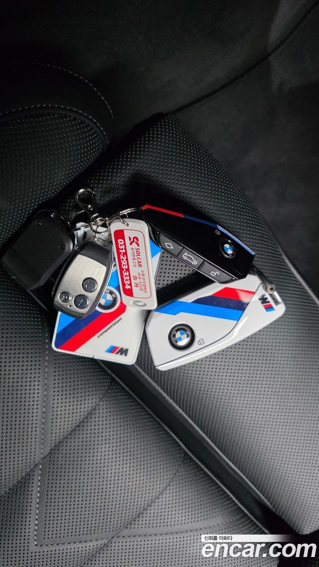 BMW XM 2023 — photo 23