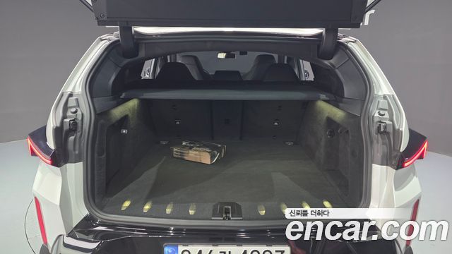 BMW XM 2023 — photo 26