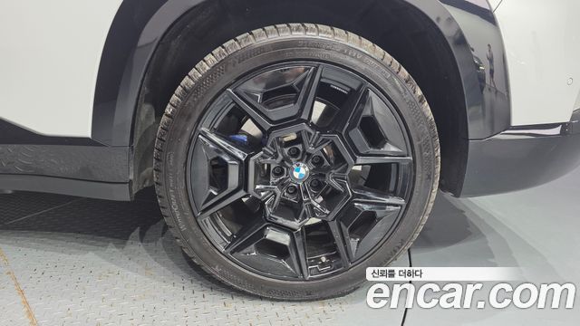BMW XM 2023 — photo 7