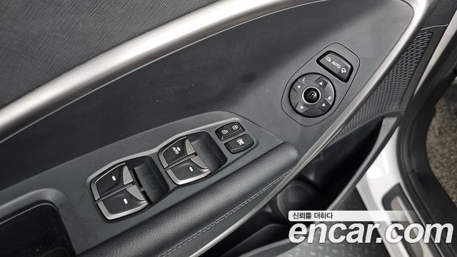 Hyundai Santafe 2015 — photo 19