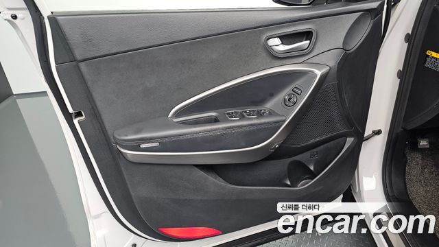 Hyundai Santafe 2015 — photo 14