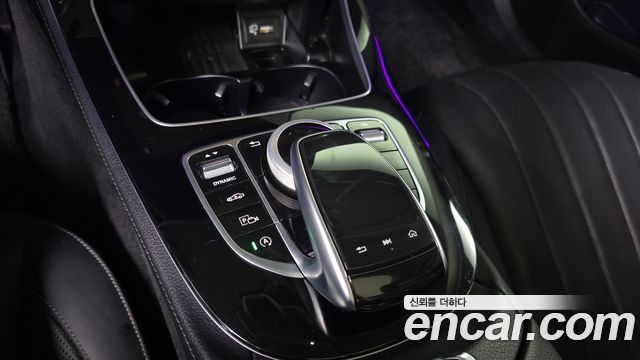 Mercedes-Benz E-Class 2020 — photo 35