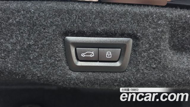 BMW 5-Series 2025 — photo 23
