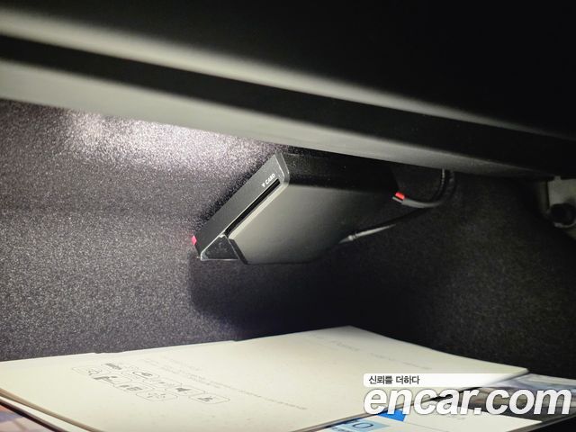 BMW 5-Series 2025 — photo 41