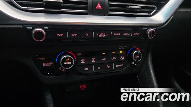 Kia Niro 2020 — photo 22