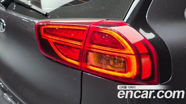 Kia Niro 2020 — photo 9