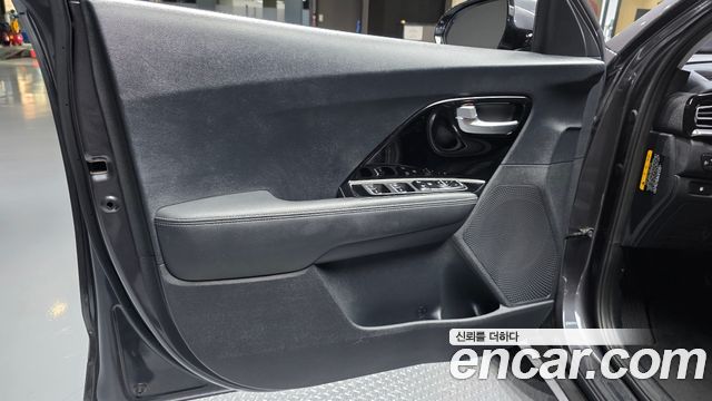 Kia Niro 2020 — photo 14