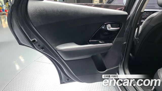 Kia Niro 2020 — photo 15