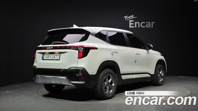 Kia Seltos 2024 — photo 2