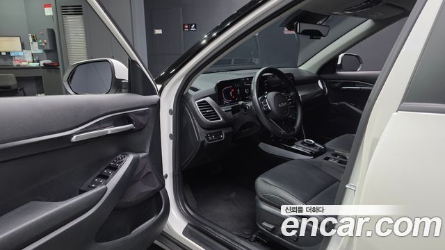 Kia Seltos 2024 — photo 10