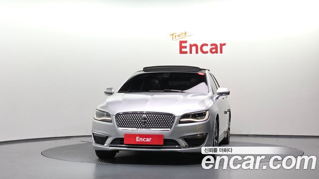 Lincoln MKZ 2017 — photo 3
