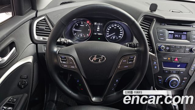 Hyundai Santafe 2018 — photo 19