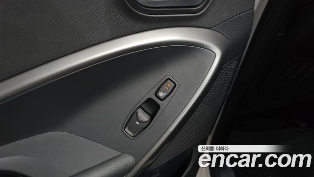 Hyundai Santafe 2018 — photo 25