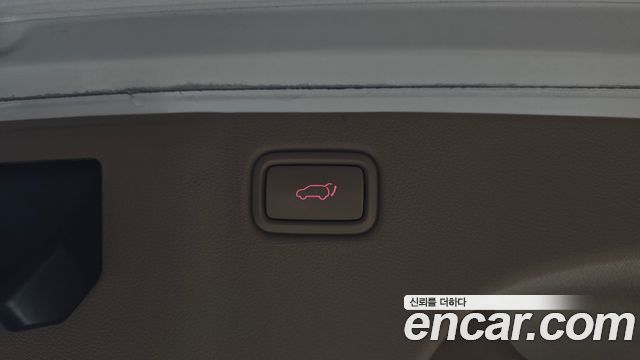Kia Canival 2018 — photo 24