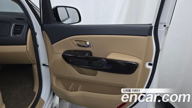 Kia Canival 2018 — photo 15
