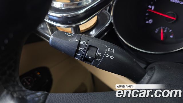 Kia Canival 2018 — photo 31