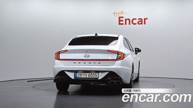 Hyundai Sonata 2022 — photo 4