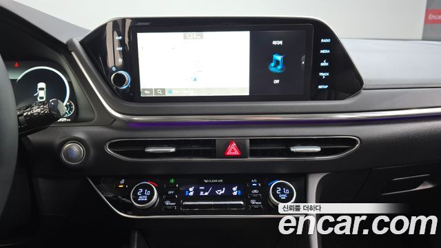 Hyundai Sonata 2022 — photo 12