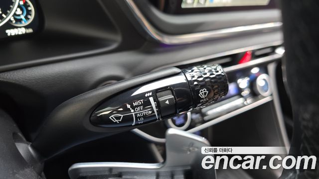 Hyundai Sonata 2022 — photo 20
