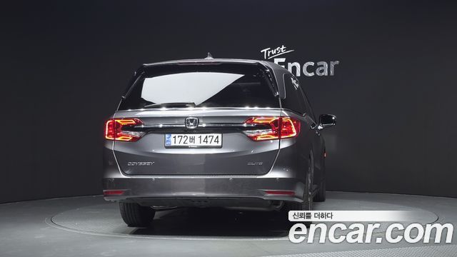 Honda Odyssey 2023 — photo 4