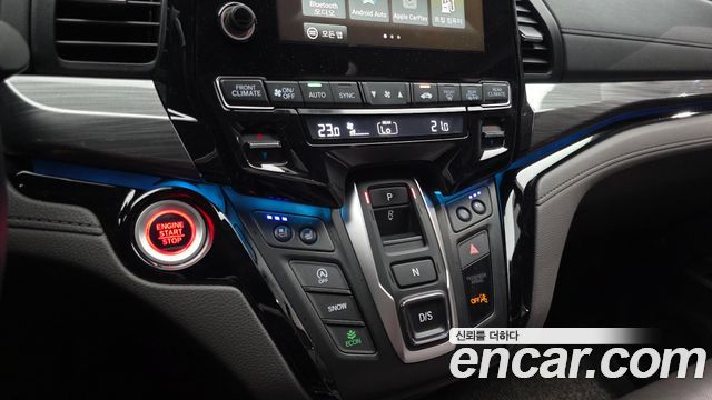 Honda Odyssey 2023 — photo 12