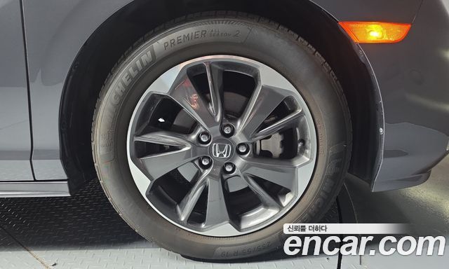 Honda Odyssey 2023 — photo 7