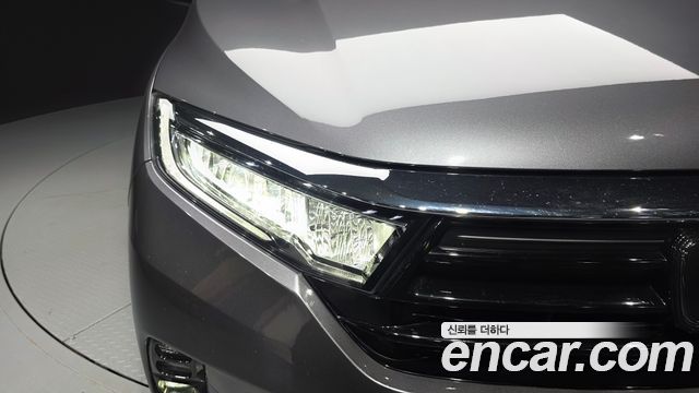 Honda Odyssey 2023 — photo 8