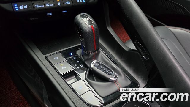 Hyundai AVANTE 2021 — photo 12