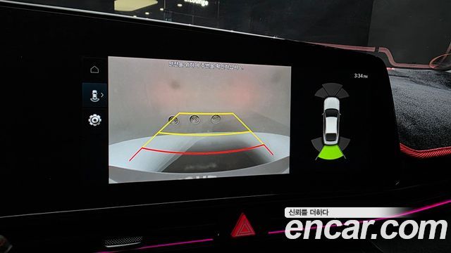 Hyundai AVANTE 2021 — photo 22