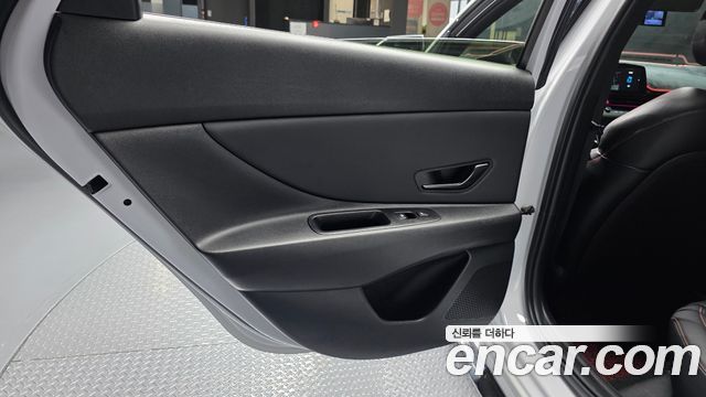 Hyundai AVANTE 2021 — photo 15