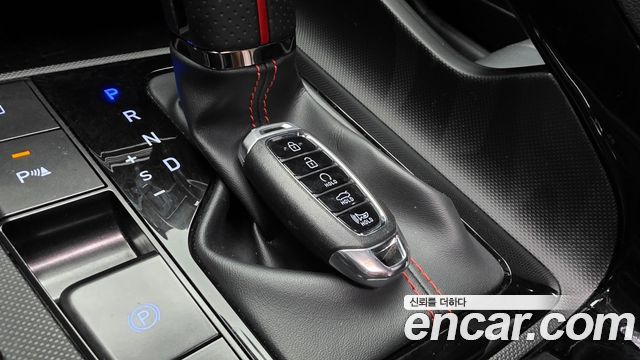 Hyundai AVANTE 2021 — photo 31