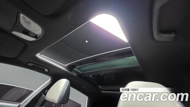 Hyundai i40 2017 — photo 22