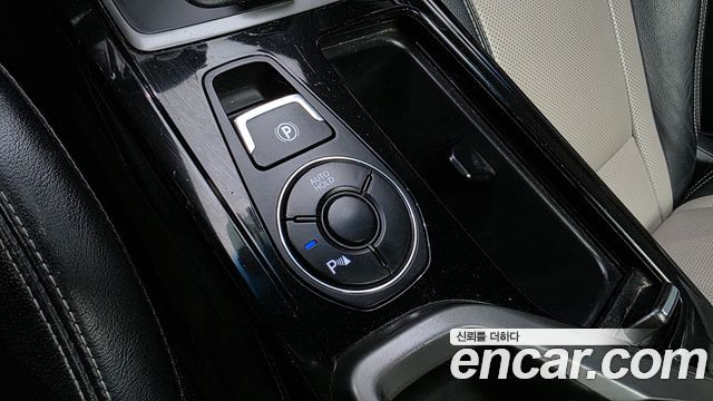 Hyundai i40 2017 — photo 24