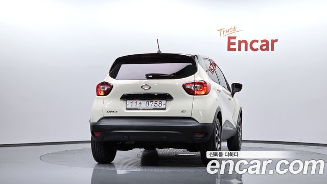 Renault Korea QM3 2016 — photo 4
