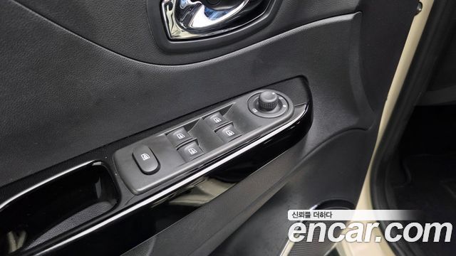 Renault Korea QM3 2016 — photo 29