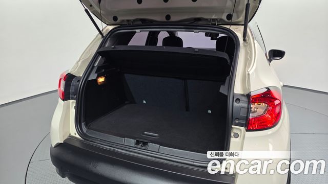 Renault Korea QM3 2016 — photo 31
