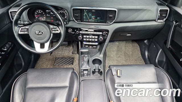Kia Sportage 2022 — photo 10